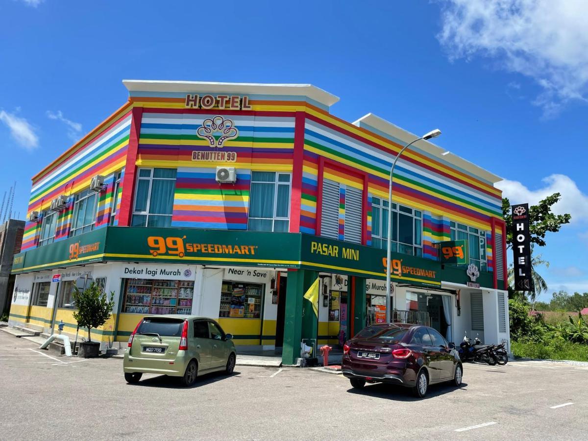Benutten 99 Hotel Kampong Parit Tengah Eksteriør billede